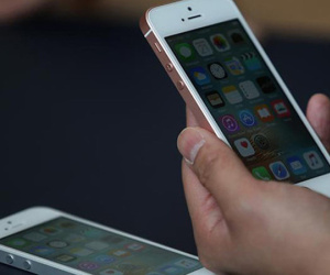 iPhone SE giá 249 USD hút hàng, Apple tiếp tục mở bán