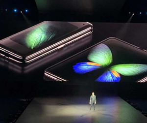 Samsung ra điện thoại gập và bốn phiên bản Galaxy S10
