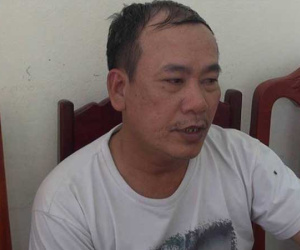 Vụ đặt 10 thỏi mìn nổ tung nhà anh ruột: 'Em trai nhiều lần vác dao đuổi chém tôi'
