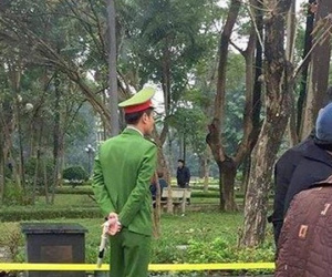 Bị đâm tử vong vì nghi bắt cóc trẻ em khi dắt con đi dạo công viên