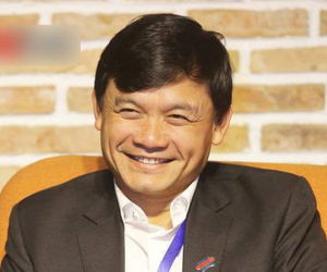 Ông Đặng Lê Nguyên Vũ hỏi 'Tiền nhiều để làm gì?' và đây là câu trả lời của Shark Phú