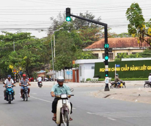 Xử lý thế nào với kẻ đâm chết người cha dắt con đi chơi công viên?
