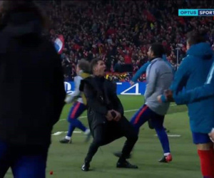 Diego Simeone bị fan Juventus dọa giết
