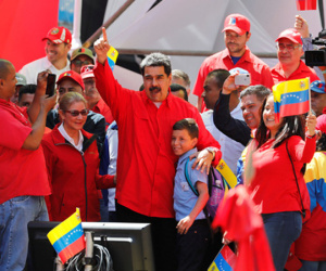 Ông Maduro cắt đứt quan hệ ngoại giao với Colombia