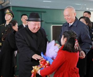 Yonhap: Đoàn tàu được cho là chở Chủ tịch Triều Tiên Kim Jong-un đã tiến vào Trung Quốc