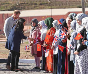 Bà bầu Meghan 'lấn át' chồng trong sự kiện, khiến Hoàng tử Harry ngượng ngùng xấu hổ vì điều này
