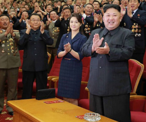 Nhan sắc yêu kiều của nữ ca sĩ là phu nhân ông Kim Jong Un, biểu tượng thời trang Triều Tiên