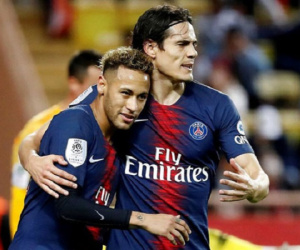 Edinson Cavani tái xuất ở đại chiến với MU, Neymar tiếp tục vắng mặt