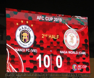 Hà Nội 10-0 NagaWorld: Oseni lập cú poker, Hà Nội hủy diệt đội bóng của Campuchia tại Hàng Đẫy