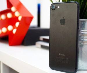 Apple Store đang bán iPhone tân trang với giá giảm đến 5,1 triệu đồng