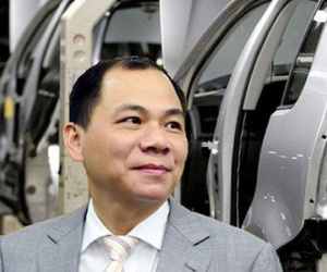 Hơn cả show Paris, đại gia Việt 'chào sân' toàn cầu trong sự kiện lịch sử