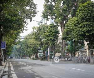 Nhiều tuyến phố Hà Nội vắng lặng, yên bình trước giờ diễn ra cuộc gặp thượng đỉnh giữa Tổng thống Donald Trump và Chủ tịch Kim Jong Un
