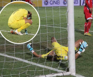 Thủ môn NagaWorld chực khóc vì để thua tới 10-0 và hành động fair play đáng ngợi khen của Văn Quyết