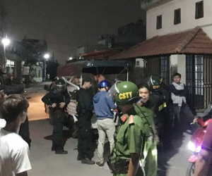 Tạm giữ nghi can 42 tuổi chém người vô cớ ở Sài Gòn