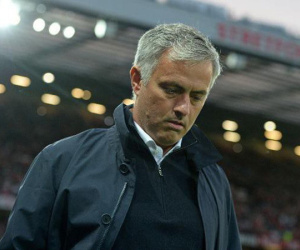 Khi không là 'Người đặc biệt' nữa, Mourinho còn lại những gì?