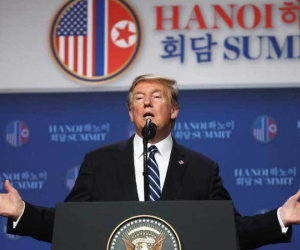 Ông Trump cảnh báo không ký thỏa thuận thương mại với TQ