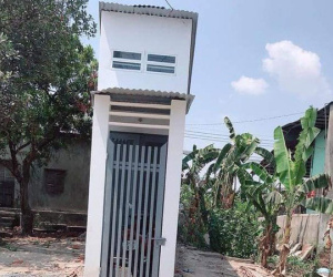 Cận cảnh ngôi nhà đang gây 'lú' MXH: Siêu mỏng, bề ngang 1 mét, xiêu vẹo như tháp nghiêng Pisa nổi tiếng nước Ý
