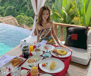 Tổ chức tiệc sinh nhật ở khách sạn dát vàng, tiểu thư Hà Thành đáp trả mạnh mẽ câu hỏi: 'Tiền nhiều làm gì?'
