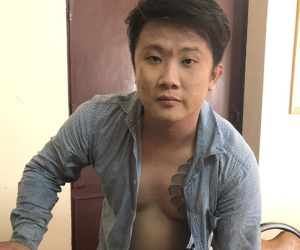 Tên cướp giật điện thoại bị 2 tổ CSHS bắt nóng