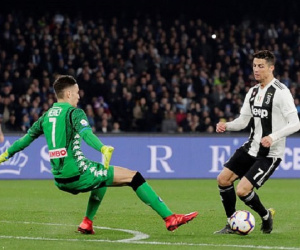 Napoli 1-2 Juventus: Bước ngoặt từ Ronaldo, Juventus tiến sát ngôi vương