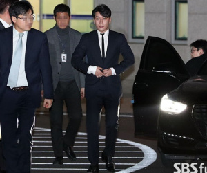 SBS làm căng bê bối của Seungri: Quyết chuyển bằng chứng cho Uỷ ban chống tham nhũng vì nghi cảnh sát có liên hệ