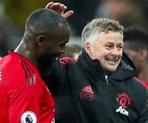 Solskjaer: 'Man Utd cảm thấy mình bất khả chiến bại'