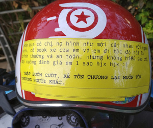 Anh xe ôm công nghệ than thở dù chạy an toàn vẫn bị đánh 1 sao chỉ vì khách cãi nhau với người yêu: 'Kẻ tổn thương lại muốn tổn thương người khác'