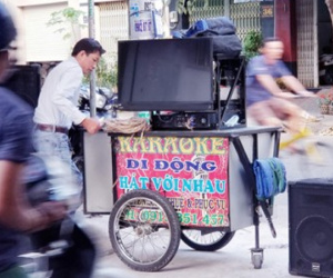 Bị chém chết vì hát karaoke bằng loa di động