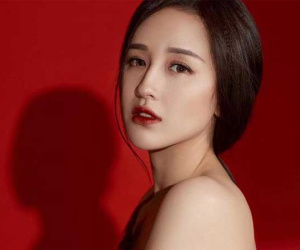 Mai Phương Thúy bất ngờ xóa hết mọi dòng trạng thái chia sẻ về người yêu cũ đã qua đời từ nhiều năm trước