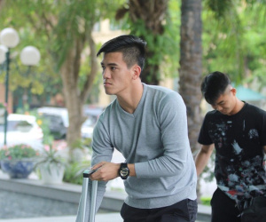 Tiền đạo Tiến Linh gặp sự cố đen đủi khi lên tập trung cùng U22 Việt Nam đá vòng loại U23 Châu Á