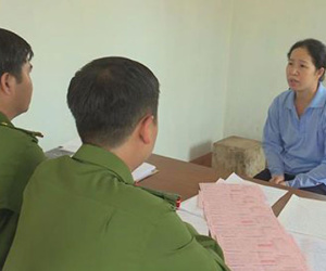 Bắt đối tượng lừa đảo tiền xin việc
