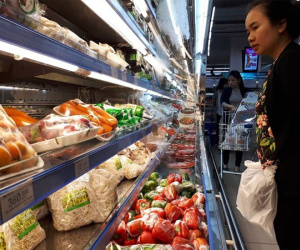 Giá điện tăng, xăng lên mạnh: Đắt đỏ mớ rau con cá , lo mâm cơm nhà dân