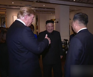 Triều Tiên chiếu phim 75 phút về cuộc gặp Trump - Kim ở Hà Nội