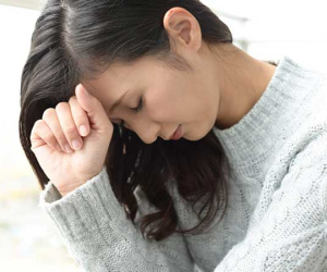 Từ ngày mẹ chồng tập tành mua hàng online, tôi trở thành con nợ tự mua dây buộc mình