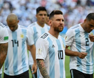 Messi trở lại đội tuyển Argentina