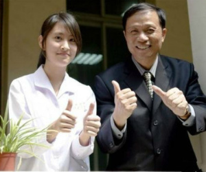 Cô gái xinh đẹp tự sát sau nhiều năm bị thầy giáo cưỡng bức: Công lý ở đâu?