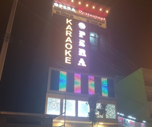 Tạm giữ nghi can vụ trung tá công an tử vong vì bị ngã ở quán karaoke