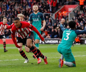 Clip: Harry Kane nổ súng, Tottenham Hotspur vẫn nhận trận thua thứ 3 liên tiếp trên sân khách