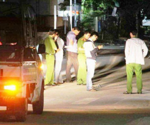Hai nhóm thanh niên dùng vỏ chai bia hỗn chiến ở quán nhậu Sài Gòn, 1 người tử vong