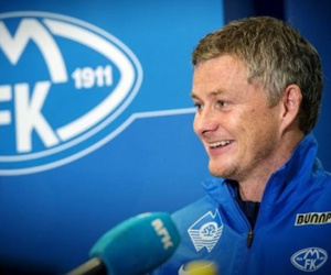 Man Utd chơi đẹp với CLB cũ của Solskjaer