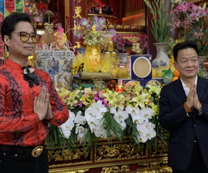 Bầu Hiển mời 'ông hoàng nhạc sến' Ngọc Sơn đến hát tặng mẹ