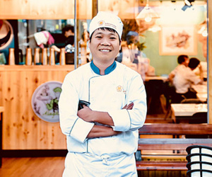 Cả tháng bán được 1 xe: Ôm ô tô cũ ngồi ngắm, dân buôn lỗ nặng