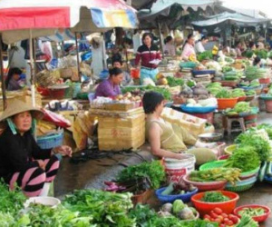 Đang thong dong đi chợ đầu mối bị trộm 'thó' mất túi đồ bạc triệu, cô gái hóa đả nữ xử lý ly kỳ hơn phim hành động