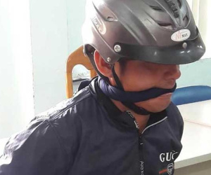 Nghịch tử chém chết cả nhà luôn trong tình trạng kích động, la hét sau nhiều giờ bị bắt giữ