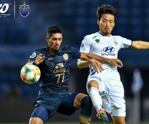 Buriram United thắng sốc đội bóng Hàn Quốc trong ngày Xuân Trường tiếp tục ngồi dự bị