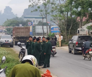 Nghi can gài mìn ở Phú Thọ là người đàn ông khoảng 50 tuổi