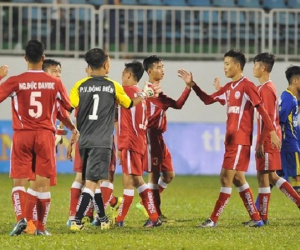 Becamex Bình Dương dang tay cứu trợ, Bình Định thoát cảnh phải bỏ giải hạng Nhất 2019 vì...không đủ tiền