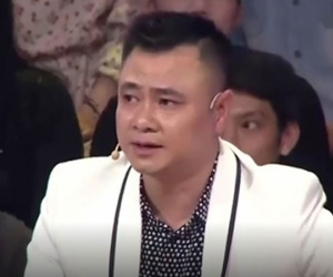 Nghệ sĩ Tự Long, Lan Hương khóc nhớ 'trưởng thôn' Văn Hiệp