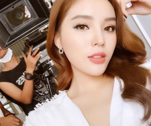 Từng năm lần bảy lượt bị chỉ trích vì đi trễ, giờ Kỳ Duyên lại thích làm việc với ê kíp đúng giờ từng phút một
