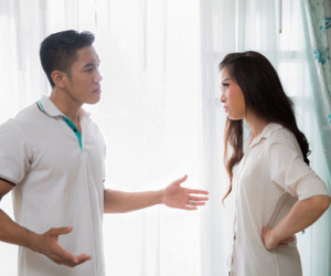 Té ngửa với những chiêu trò ăn miếng trả miếng của các bà vợ